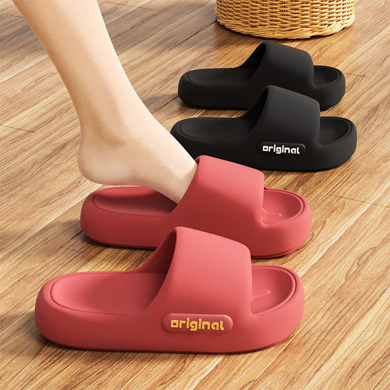 Cloud Comfort Beach Slides